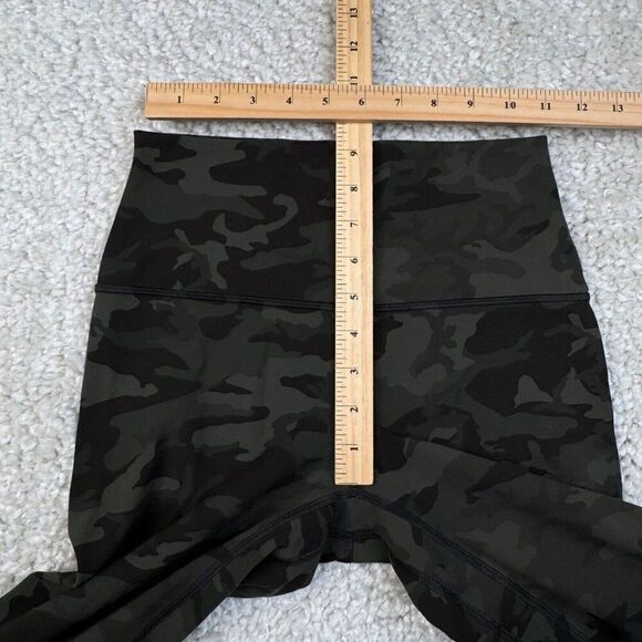 Lululemon Align High Rise Legging Gator Green Camo - Picture 9 of 11